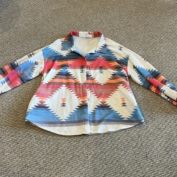 Small Aztec Button-Up Shacket - Picture 1 of 6
